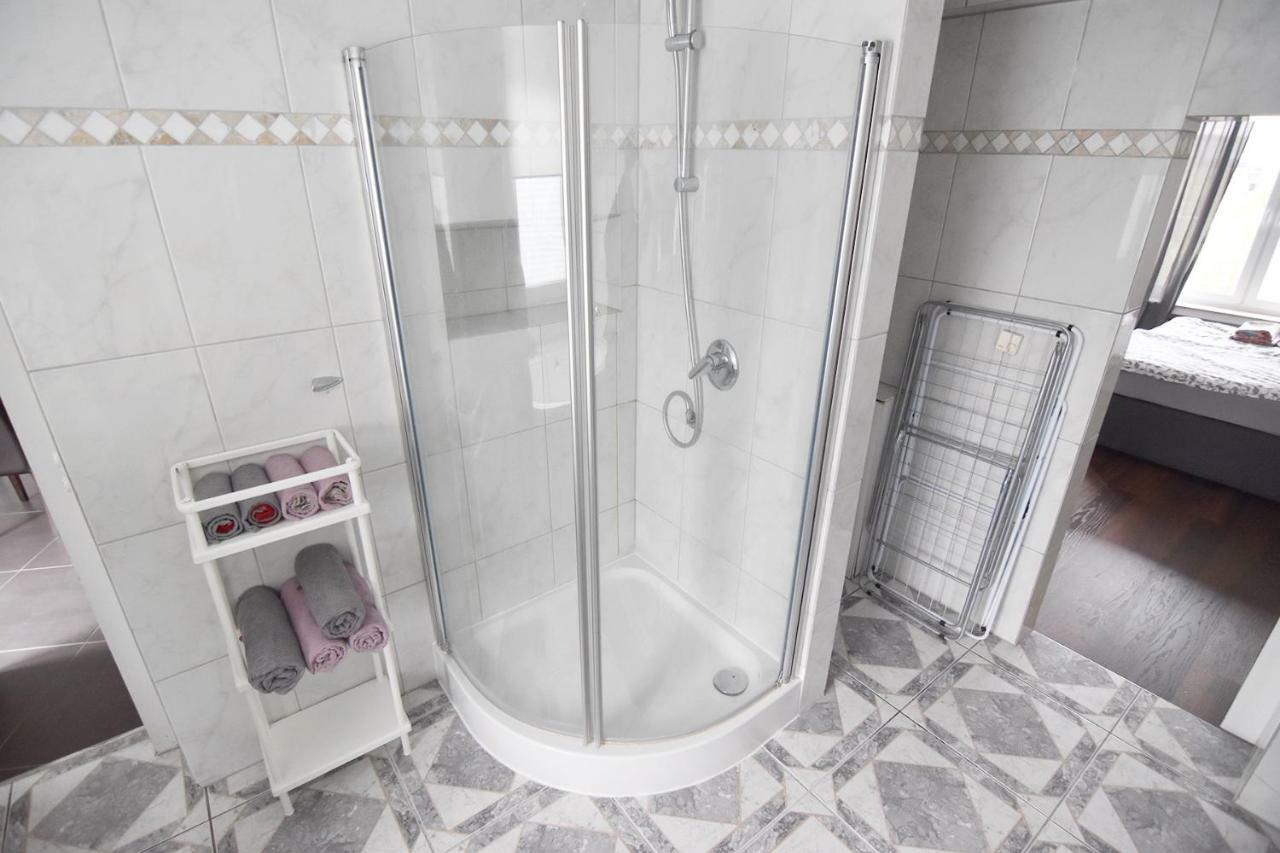 Dorya Am Ring Apartment Cologne Luaran gambar